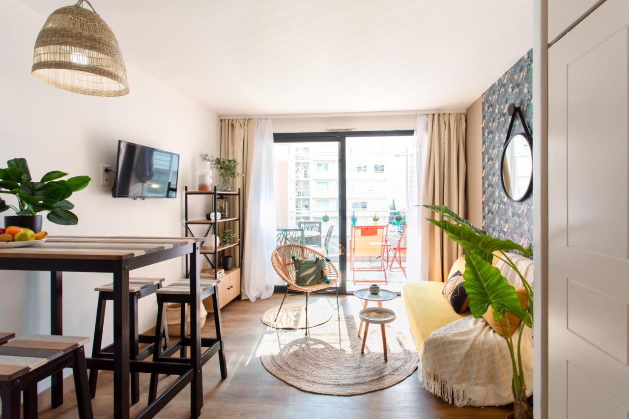 C1 Clemenceau Pool Balcony Bath Ac 2Mins Walk To Sand Beach Cannes Dış mekan fotoğraf