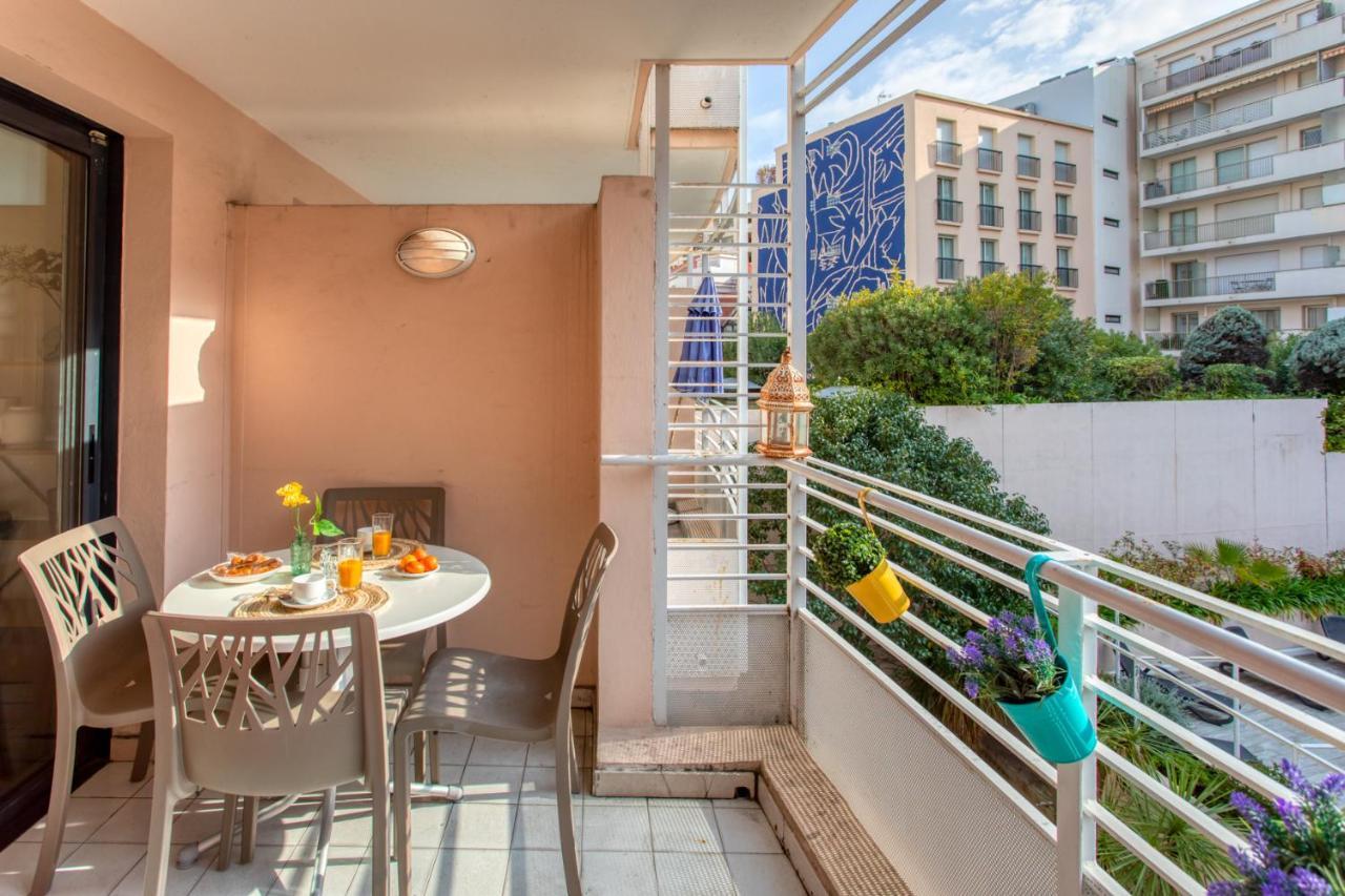 C1 Clemenceau Pool Balcony Bath Ac 2Mins Walk To Sand Beach Cannes Dış mekan fotoğraf